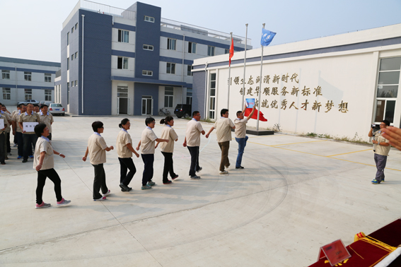 烟台华顺油气润滑运动会之队伍入场